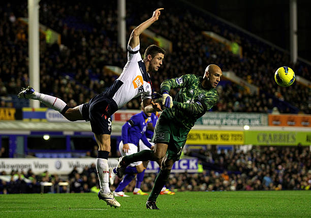 面对如此严 面对如此严