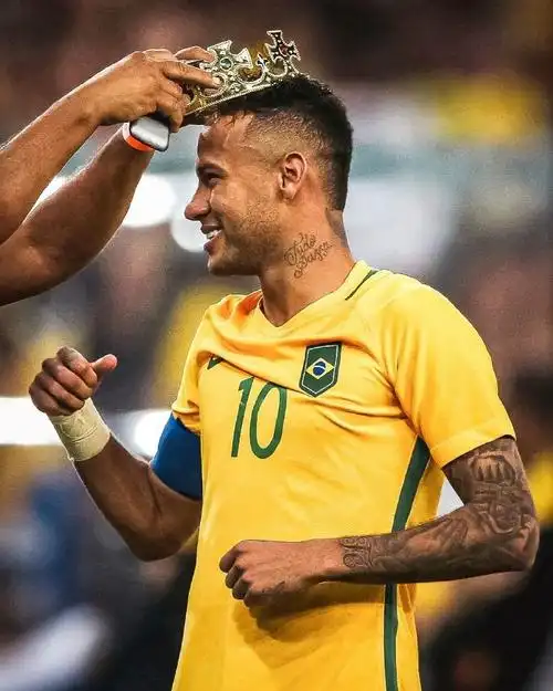 露出阵容不 露出阵容不